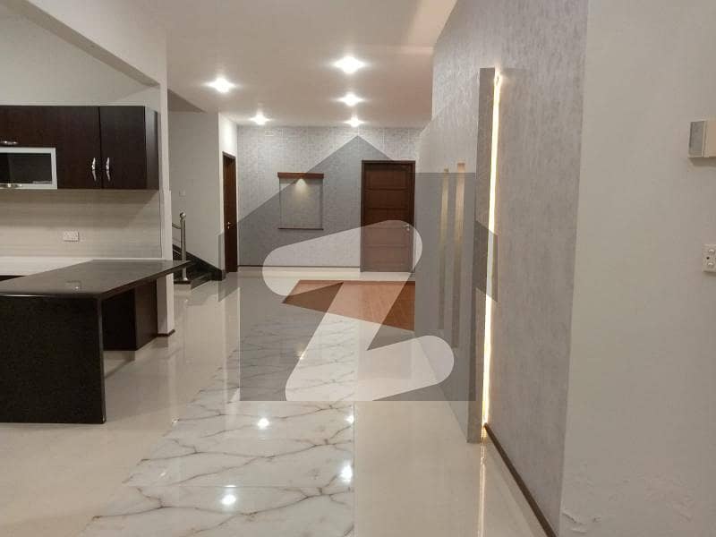 کلفٹن ۔ بلاک 5 کلفٹن,کراچی میں 5 کمروں کا 1 کنال مکان 25.0 کروڑ میں برائے فروخت۔ کلفٹن ۔ بلاک 5 کلفٹن,کراچی میں 5 کمروں کا 1 کنال مکان 25.0 کروڑ میں برائے فروخت۔