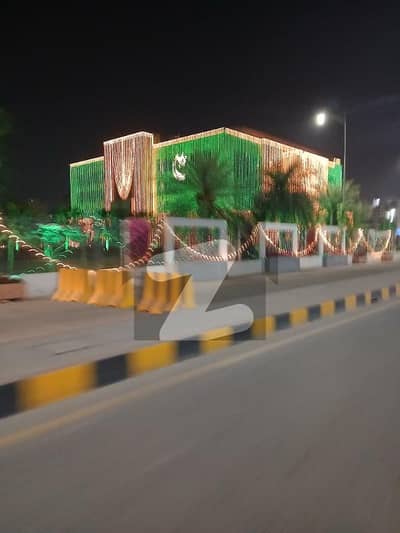 ڈی ایچ اے فیز9 پریزم ڈی ایچ اے ڈیفینس,لاہور میں 1 کنال رہائشی پلاٹ 1.4 کروڑ میں برائے فروخت۔ ڈی ایچ اے فیز9 پریزم ڈی ایچ اے ڈیفینس,لاہور میں 1 کنال رہائشی پلاٹ 1.4 کروڑ میں برائے فروخت۔