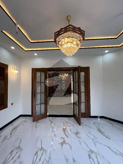10 MARLA USED HOUSE FOR SALE NASHEMAN IQBAL PHASE 2 10 MARLA USED HOUSE FOR SALE NASHEMAN IQBAL PHASE 2