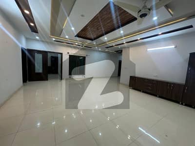 سوان گارڈن اسلام آباد میں 3 کمروں کا 1 کنال بالائی پورشن 77.0 ہزار میں کرایہ پر دستیاب ہے۔ سوان گارڈن اسلام آباد میں 3 کمروں کا 1 کنال بالائی پورشن 77.0 ہزار میں کرایہ پر دستیاب ہے۔