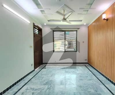 Upper Portion For Rent