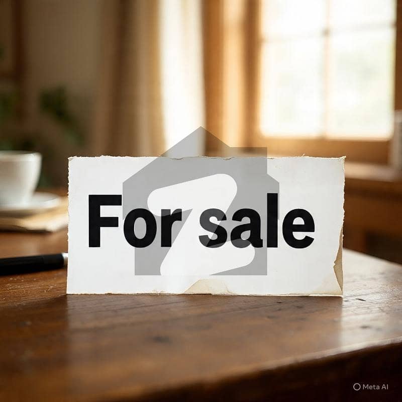 کینال روڈ فیصل آباد میں 5 کمروں کا 1 کنال مکان 8.5 کروڑ میں برائے فروخت۔