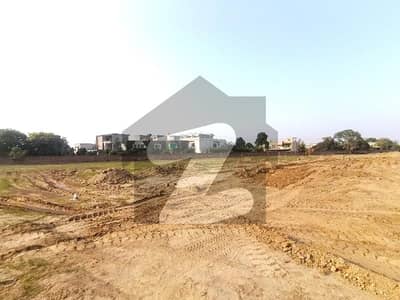 یونین گرینز فیز 2 پائن ایونیو,لاہور میں 3 مرلہ رہائشی پلاٹ 38.0 لاکھ میں برائے فروخت۔