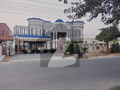 LUXURY LIVING: 2 KANAL MASTERPIECE FOR SALE IN NFC  Demand: PKR 16 Crore Prime Location: Situated directly on a 100-foot wide road, offering easy access and a prestigious address in NFC (National Fertilizer Corporation Housing Society), Lahore.  Property Highlights: Size: Generous 2 Kanal plot area. LUXURY LIVING: 2 KANAL MASTERPIECE FOR SALE IN NFC  Demand: PKR 16 Crore Prime Location: Situated directly on a 100-foot wide road, offering easy access and a prestigious address in NFC (National Fertilizer Corporation Housing Society), Lahore.  Property Highlights: Size: Generous 2 Kanal plot area.