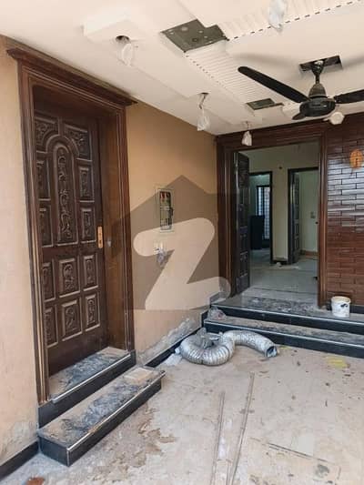 Buy A Centrally Located 5 Marla House In Bahria Town - Sector C Buy A Centrally Located 5 Marla House In Bahria Town - Sector C