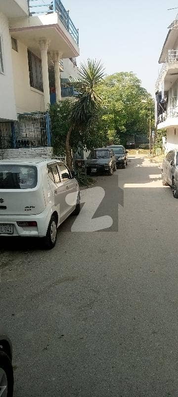 25*50 cda transfer back open  good location house available in g-8/2 25*50 cda transfer back open  good location house available in g-8/2