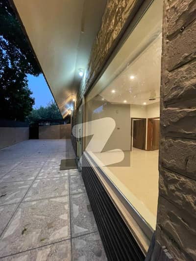 Spacious House For Rent (Also For School Or Office Purpose)