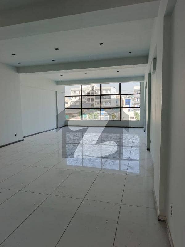 Office Available For Rent Office Available For Rent