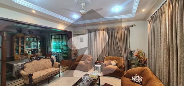 E-11/3 (NPF) 500 Square Yards, Full Basement, 9 Bedrooms, Price 16 Crores