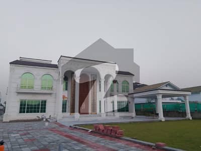 Farm House Available In Gulberg Green Islamabad