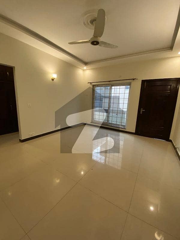 10 Marla /35x70. New House For Rent In G-13/ Islamabad 10 Marla /35x70. New House For Rent In G-13/ Islamabad