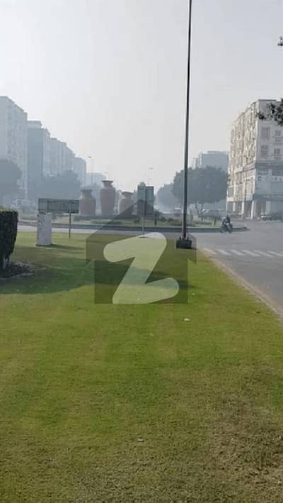 بحریہ ٹاؤن ۔ بلاک بی بی بحریہ ٹاؤن سیکٹرڈی,بحریہ ٹاؤن,لاہور میں 5 مرلہ رہائشی پلاٹ 1.25 کروڑ میں برائے فروخت۔ بحریہ ٹاؤن ۔ بلاک بی بی بحریہ ٹاؤن سیکٹرڈی,بحریہ ٹاؤن,لاہور میں 5 مرلہ رہائشی پلاٹ 1.25 کروڑ میں برائے فروخت۔