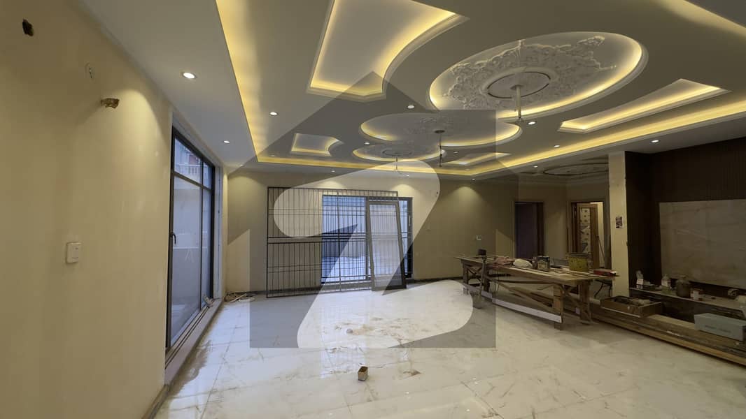 1 Kanal Newly Constructed House 1 Kanal Newly Constructed House