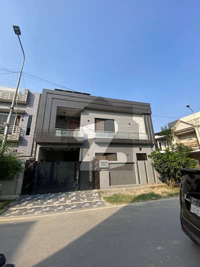 7 Marla Brand New Corner House For Sale And Direct Meeting With Owner In Park View City Lahore. 7 Marla Brand New Corner House For Sale And Direct Meeting With Owner In Park View City Lahore.