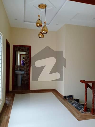 Neat & Clean 1 Kanal Upper Portion Available For Rent. Fully Independent. DHA Phase 2
