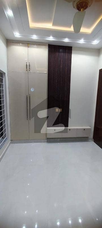 Brand New Upper Portion 3 Beds Available For Rent Brand New Upper Portion 3 Beds Available For Rent