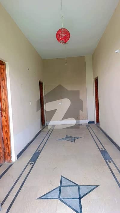 ماڈل ٹاؤن ۔ بلاک بی ماڈل ٹاؤن,ملتان میں 2 کمروں کا 1 کنال بالائی پورشن 45.0 ہزار میں کرایہ پر دستیاب ہے۔