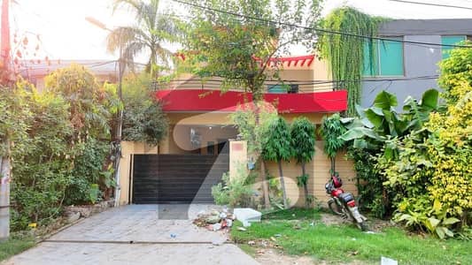 Prime Location House For rent In Cavalry Ground