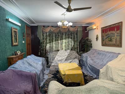 1 Kanal House For Sale
