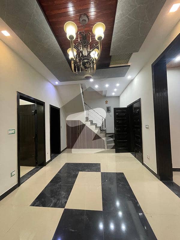 پاک عرب ہاؤسنگ سوسائٹی لاہور میں 3 کمروں کا 3 مرلہ مکان 54.0 ہزار میں کرایہ پر دستیاب ہے۔ پاک عرب ہاؤسنگ سوسائٹی لاہور میں 3 کمروں کا 3 مرلہ مکان 54.0 ہزار میں کرایہ پر دستیاب ہے۔