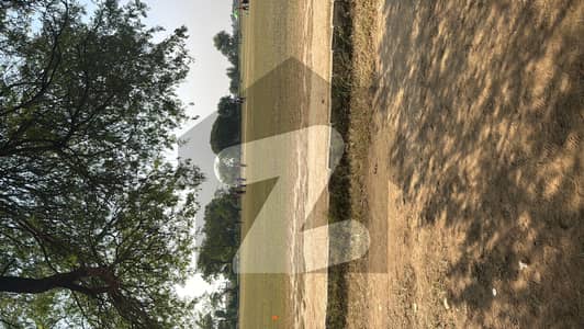 E12/3 5 Marla Proper Corner 40*50 Feet Road Sun Face And Muree E12/3 5 Marla Proper Corner 40*50 Feet Road Sun Face And Muree