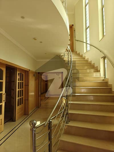 LUXURY MANSION AVAILABLE FOR RENT, F-8/3, ISLAMABAD LUXURY MANSION AVAILABLE FOR RENT, F-8/3, ISLAMABAD