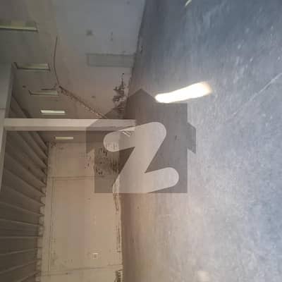 آئی ۔ 10/3 آئی ۔ 10,اسلام آباد میں 1 کنال گودام 4.8 لاکھ میں کرایہ پر دستیاب ہے۔