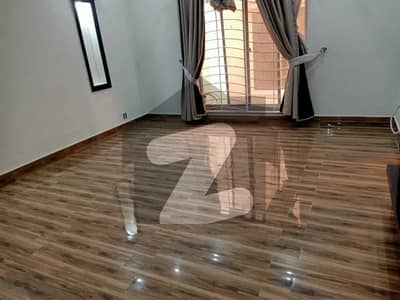 بحریہ ٹاؤن سیکٹر سی بحریہ ٹاؤن,لاہور میں 5 کمروں کا 10 مرلہ مکان 1.3 لاکھ میں کرایہ پر دستیاب ہے۔ بحریہ ٹاؤن سیکٹر سی بحریہ ٹاؤن,لاہور میں 5 کمروں کا 10 مرلہ مکان 1.3 لاکھ میں کرایہ پر دستیاب ہے۔