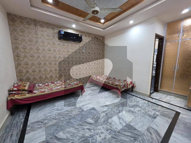 غالب سٹی فیصل آباد میں 5 کمروں کا 5 مرلہ مکان 1.95 کروڑ میں برائے فروخت۔ غالب سٹی فیصل آباد میں 5 کمروں کا 5 مرلہ مکان 1.95 کروڑ میں برائے فروخت۔