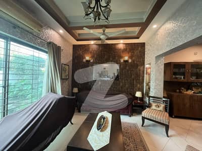 لیک سٹی میڈوز فیز 1 لیک سٹی میڈوز,لاہور میں 4 کمروں کا 10 مرلہ مکان 3.15 کروڑ میں برائے فروخت۔