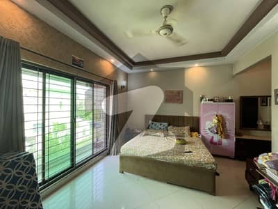 10 MARLA HOUSE AVAILABLE FOR SALE IN LAKE CITY MEADOWS EX STATE LIFE SOCIETY REASONABLE PRICE 10 MARLA HOUSE AVAILABLE FOR SALE IN LAKE CITY MEADOWS EX STATE LIFE SOCIETY REASONABLE PRICE