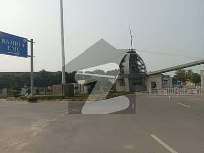 بحریہ ایجوکیشن اینڈ میڈیکل سٹی بلاک اے بحریہ ایجوکیشن اینڈ میڈیکل سٹی,لاہور میں 2 کمروں کا 5 مرلہ فلیٹ 45.0 لاکھ میں برائے فروخت۔ بحریہ ایجوکیشن اینڈ میڈیکل سٹی بلاک اے بحریہ ایجوکیشن اینڈ میڈیکل سٹی,لاہور میں 2 کمروں کا 5 مرلہ فلیٹ 45.0 لاکھ میں برائے فروخت۔