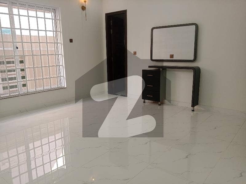 1 Kanal Upper Portion Beautiful