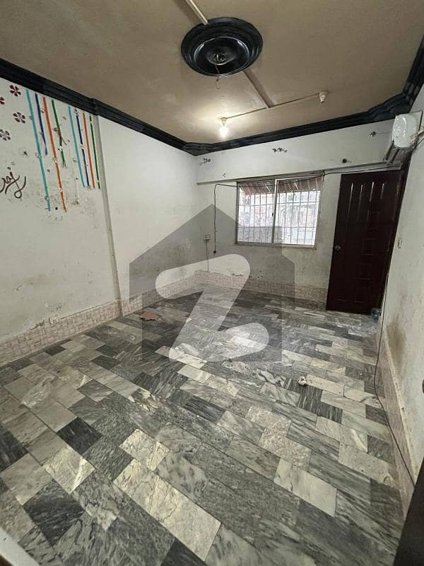 1300 Square Feet Flat In Gulshan-E-Iqbal - Block 13/C For Rent At Good Location 1300 Square Feet Flat In Gulshan-E-Iqbal - Block 13/C For Rent At Good Location