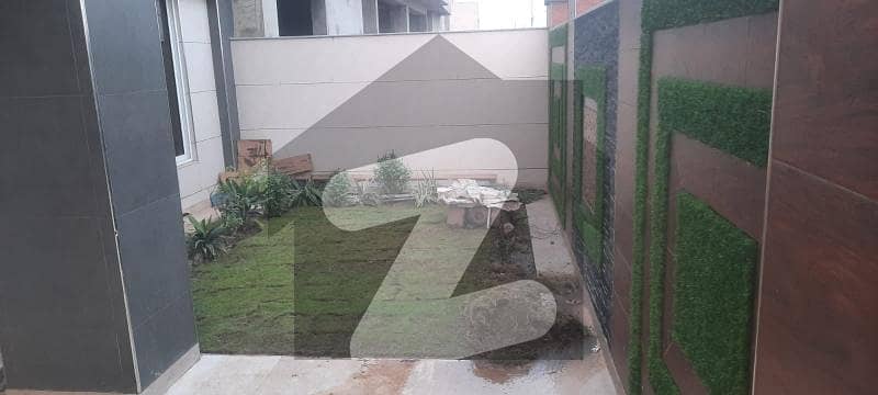 ایچیسن سوسائٹی لاہور میں 5 مرلہ رہائشی پلاٹ 95.0 لاکھ میں برائے فروخت۔