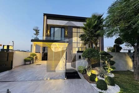 One Kanal Fully Furnished Luxurious Bungalow Located Near Park And Mosque One Kanal Fully Furnished Luxurious Bungalow Located Near Park And Mosque