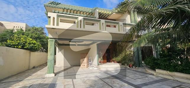 ڈی ایچ اے فیز 5 ڈی ایچ اے ڈیفینس,کراچی میں 6 کمروں کا 2 کنال مکان 20.0 کروڑ میں برائے فروخت۔