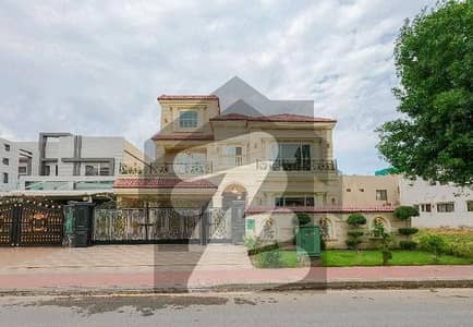 House For sale In Bahria Town - Jasmine Block Lahore House For sale In Bahria Town - Jasmine Block Lahore