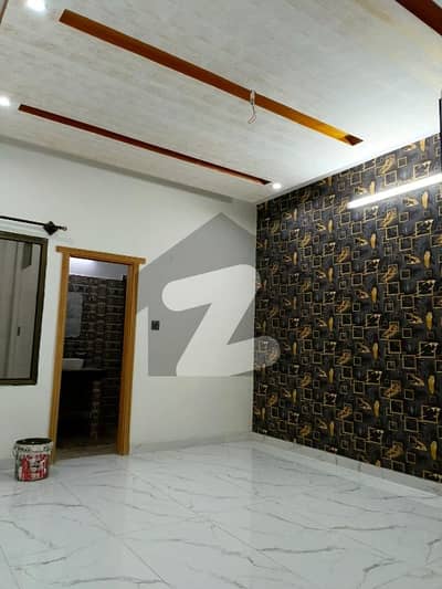 گلستانِِ جوہر ۔ بلاک 16 گلستانِ جوہر,کراچی میں 3 کمروں کا 12 مرلہ بالائی پورشن 1.0 لاکھ میں کرایہ پر دستیاب ہے۔