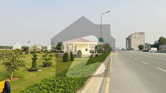 کنگز ٹاؤن رائیونڈ روڈ,لاہور میں 2 کمروں کا 3 مرلہ فلیٹ 30.0 لاکھ میں برائے فروخت۔ کنگز ٹاؤن رائیونڈ روڈ,لاہور میں 2 کمروں کا 3 مرلہ فلیٹ 30.0 لاکھ میں برائے فروخت۔