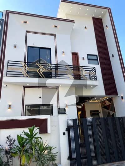 سٹی ہاؤسنگ سکیم جہلم میں 4 کمروں کا 5 مرلہ مکان 1.94 کروڑ میں برائے فروخت۔ سٹی ہاؤسنگ سکیم جہلم میں 4 کمروں کا 5 مرلہ مکان 1.94 کروڑ میں برائے فروخت۔