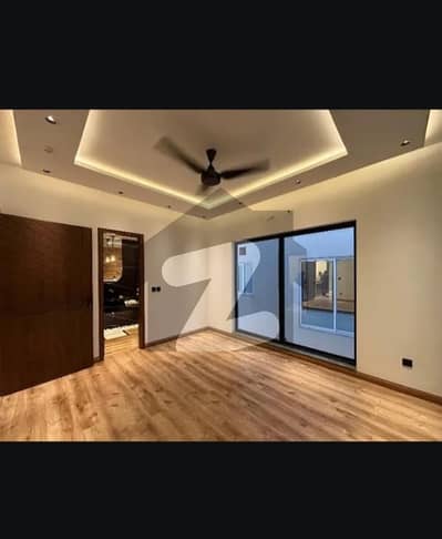 5 Marla House For Rent In Paragon City With Gas