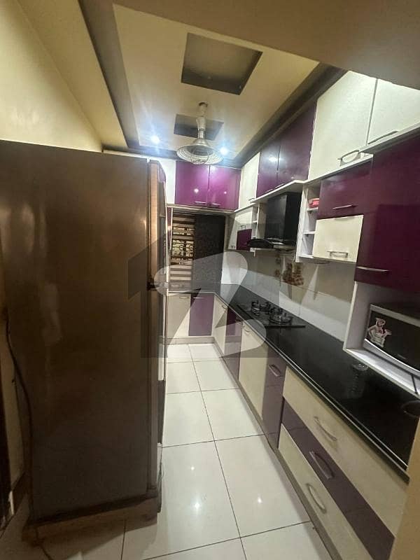 رفیع پریمیر ریذیڈنسی سکیم 33,کراچی میں 3 کمروں کا 8 مرلہ فلیٹ 2.1 کروڑ میں برائے فروخت۔