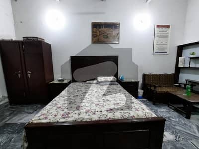 منصورآباد فیصل آباد میں 4 کمروں کا 4 مرلہ مکان 75.0 لاکھ میں برائے فروخت۔