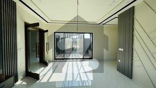 Beautiful 10 Marla House For Sale In A Canal Road Society