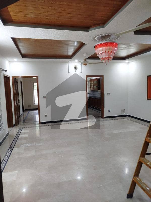 BEAUTIFUL LOCATION GROUND PROTION FOR RENT BEAUTIFUL LOCATION GROUND PROTION FOR RENT