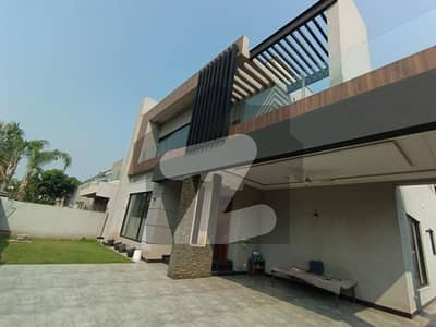 1 KANAL HOUSE FOR RENT DHA PHASE 6