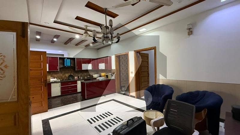 10 Marla upper portion in Good condition 10 Marla upper portion in Good condition