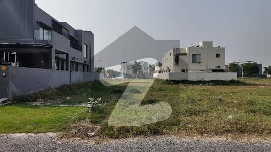 Plot No. 1131, Block X: Where Luxury Meets Location in DHA Phase 7