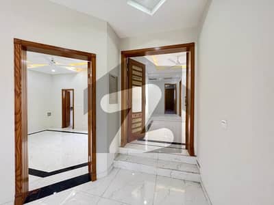 Beautiful 5 Marla House for Rent Prime Location Beautiful 5 Marla House for Rent Prime Location